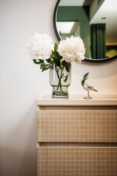 Minibar, in-room safe, desk, laptop workspace