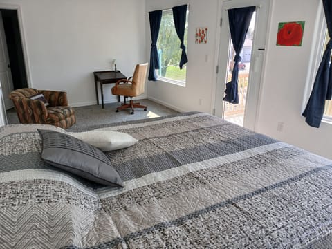 Deluxe Single Room, Balcony, City View | Premium bedding, desk, laptop workspace, free WiFi