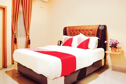 Deluxe Double Room | Free WiFi, bed sheets