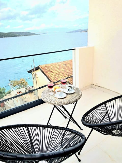 Deluxe Apartment, Sea View | Terrace/patio