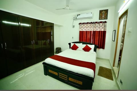 Deluxe Double Room | Free WiFi