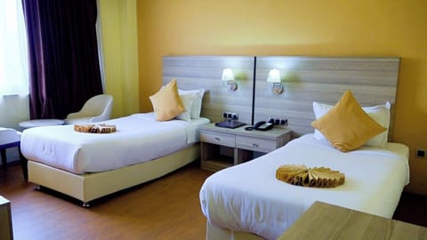 Standard Twin Room | Free WiFi