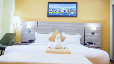 Standard Double Room, Balcony, City View | Free WiFi