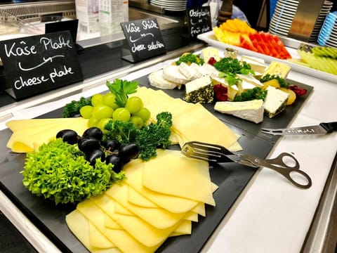 Daily buffet breakfast (EUR 10.50 per person)