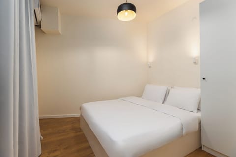 Standard Double Room | Hypo-allergenic bedding, blackout drapes, soundproofing, free WiFi