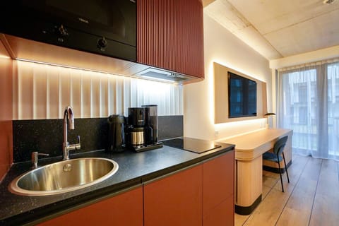 Private kitchenette
