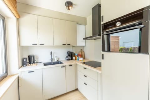 Apartment, Accessible | 2 bedrooms, desk, Internet