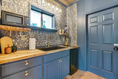 Apartment (0 Bedroom) | Interior