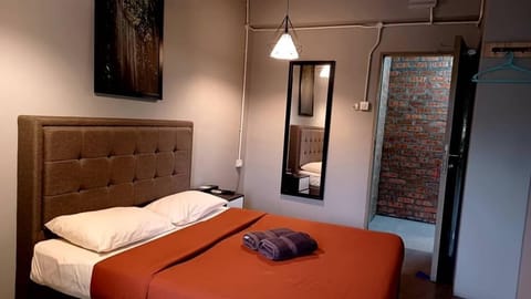 Basic Double Room | Free WiFi