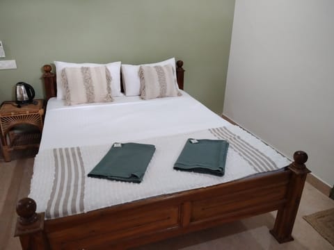 Standard Double Room | Free WiFi