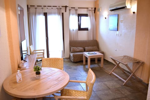 Apartment, Sea View | In-room safe, iron/ironing board, free WiFi