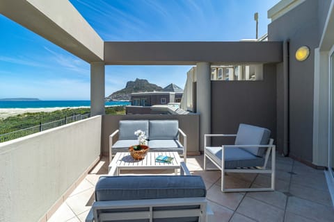 Apartment, Smoking | 3 bedrooms, Internet