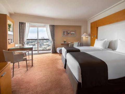 Premium Room, 2 Twin Beds (Partial Nile View) | Egyptian cotton sheets, premium bedding, minibar, in-room safe