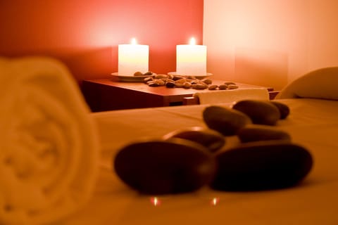 Sauna, spa tub, Turkish bath, body treatments, thalassotherapy, facials