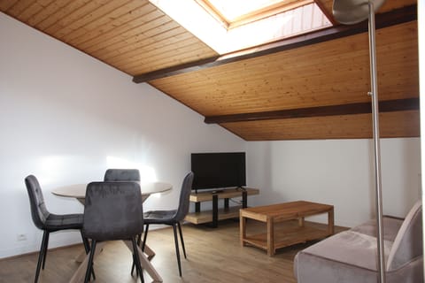 Family Apartment, 2 Bedrooms, Non Smoking, Kitchen | Living area | 80-cm flat-screen TV with digital channels, iPod dock