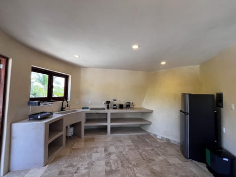 Superior Apartment, Partial Sea View | Private kitchen | Fridge, stovetop, cookware/dishes/utensils