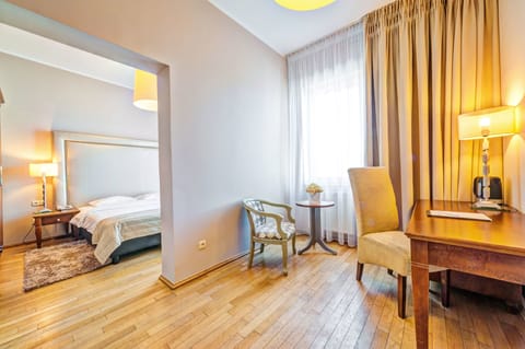 Superior Room, 1 Bedroom | In-room safe, desk, laptop workspace, iron/ironing board