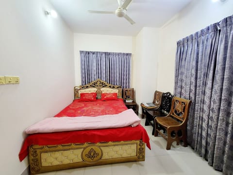 Apartment | 2 bedrooms, free WiFi, bed sheets