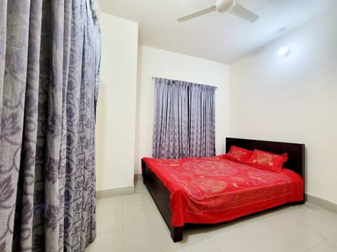 Apartment | 2 bedrooms, free WiFi, bed sheets