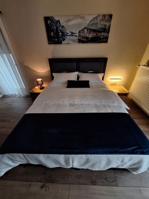 Superior Double Room, Balcony | Blackout drapes, iron/ironing board, free WiFi