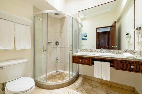 Sunset Ocean View King Bed | Bathroom | Shower, free toiletries, hair dryer, bathrobes