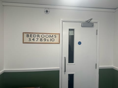 Standard Single Room, Ensuite | Free WiFi