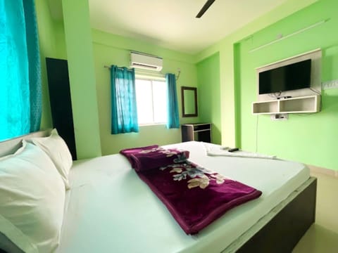 Royal Double Room, City View | Free WiFi, bed sheets