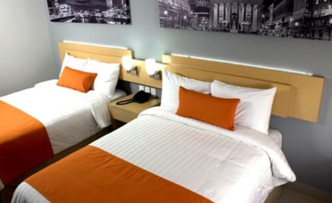 Standard Double Room | Free WiFi, bed sheets