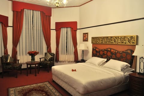 Deluxe Double Room, 1 King Bed, Accessible, Garden View | 1 bedroom, premium bedding, in-room safe, desk