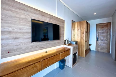 Campbar Suite | Desk, soundproofing, free WiFi, bed sheets