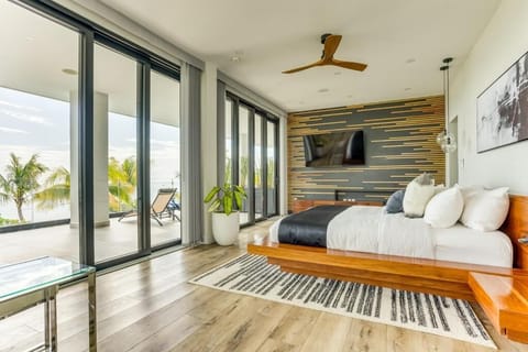 Egyptian cotton sheets, premium bedding, down comforters