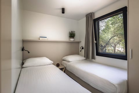 Premium Family mobile homes | Free WiFi