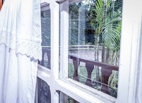 Standard Triple Room, Lanai, Garden View | Free WiFi