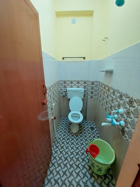 Standard Non AC Double Room | Bathroom