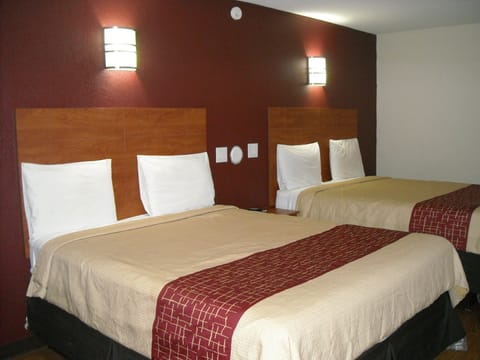 Standard Room, 2 Queen Beds | Desk, iron/ironing board, free WiFi, bed sheets