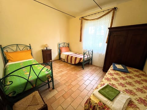 House | 1 bedroom, bed sheets