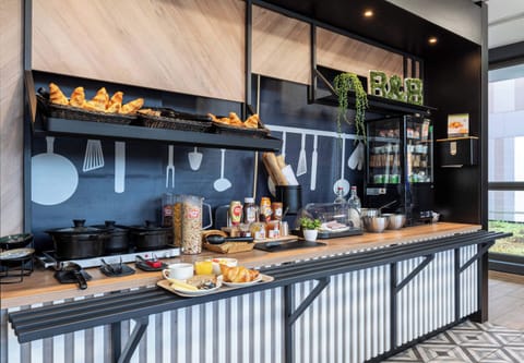 Daily buffet breakfast for a fee