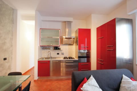 Apartment, Balcony | Private kitchen | Shared fridge, microwave