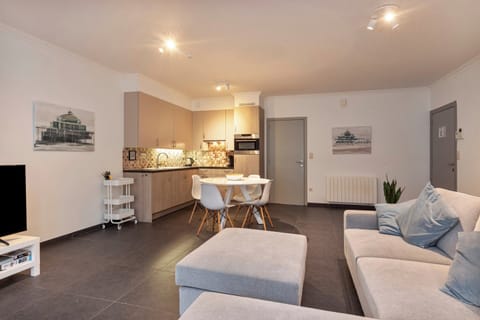 Apartment | Living area