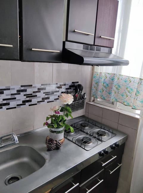 House, 3 Bedrooms, Smoking, Patio | Interior