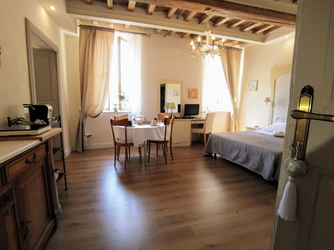 Deluxe Quadruple Room, 2 Bedrooms, Non Smoking, Air conditioning | Minibar, individually furnished, desk, blackout drapes