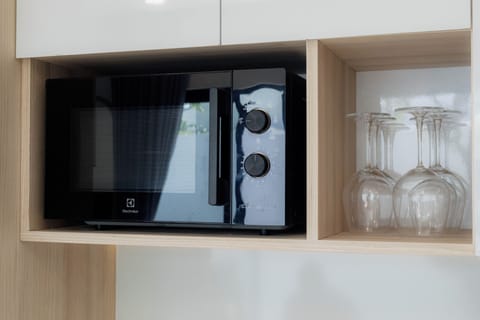 Family Villa, 2 Bedrooms, Private Pool, Pool View | Private kitchen | Electric kettle