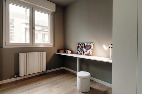 Apartment, Balcony | 2 bedrooms, premium bedding, down comforters, iron/ironing board