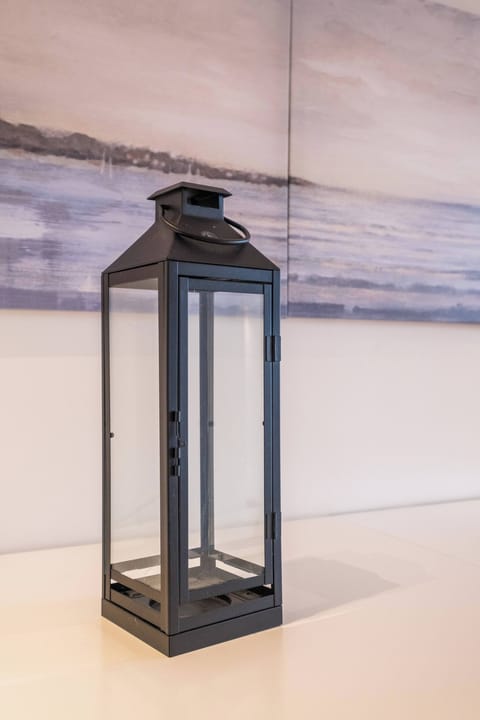 Apartment, 1 Bedroom, Balcony, City View | Interior detail