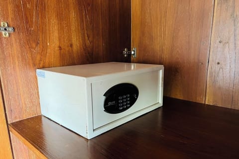 Panoramic Villa, 3 Bedrooms | 3 bedrooms, desk, iron/ironing board, free WiFi