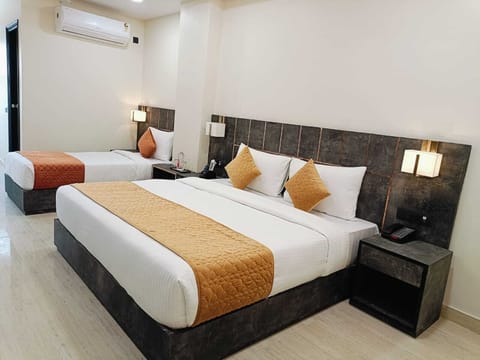 Deluxe Room | Premium bedding, memory foam beds, free WiFi, bed sheets