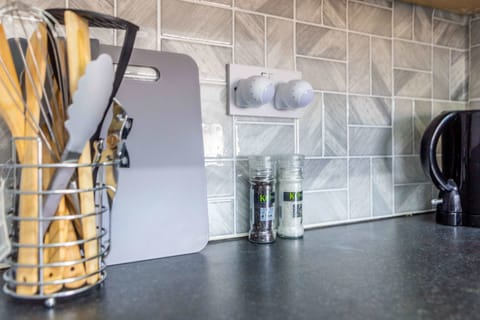 Apartment | 2 bedrooms, Internet