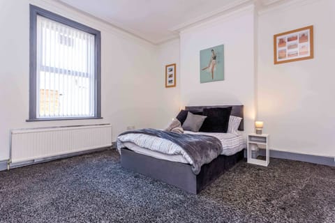 Apartment | 2 bedrooms, Internet