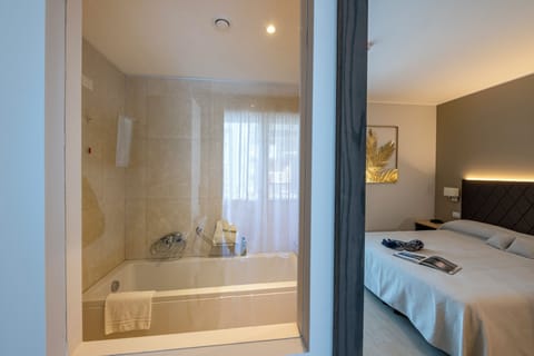 Superior Double or Twin Room, Balcony | In-room safe, individually furnished, desk, laptop workspace