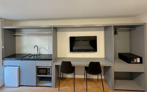 Superior Triple Room | In-room safe, free WiFi